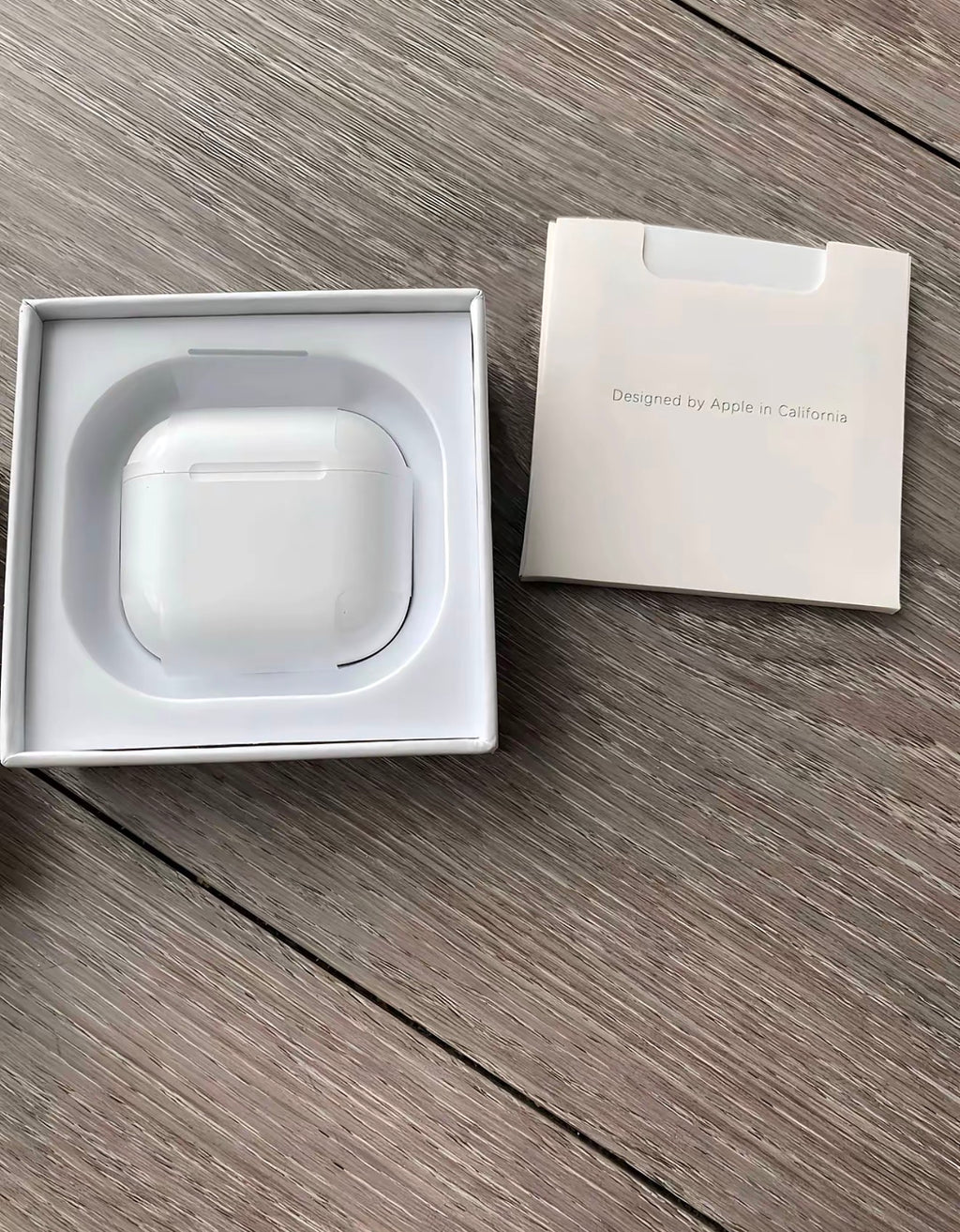 AirPods 4